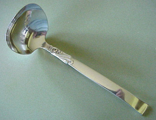 Windsong 1955 Nobility Plate Gravy Ladle 